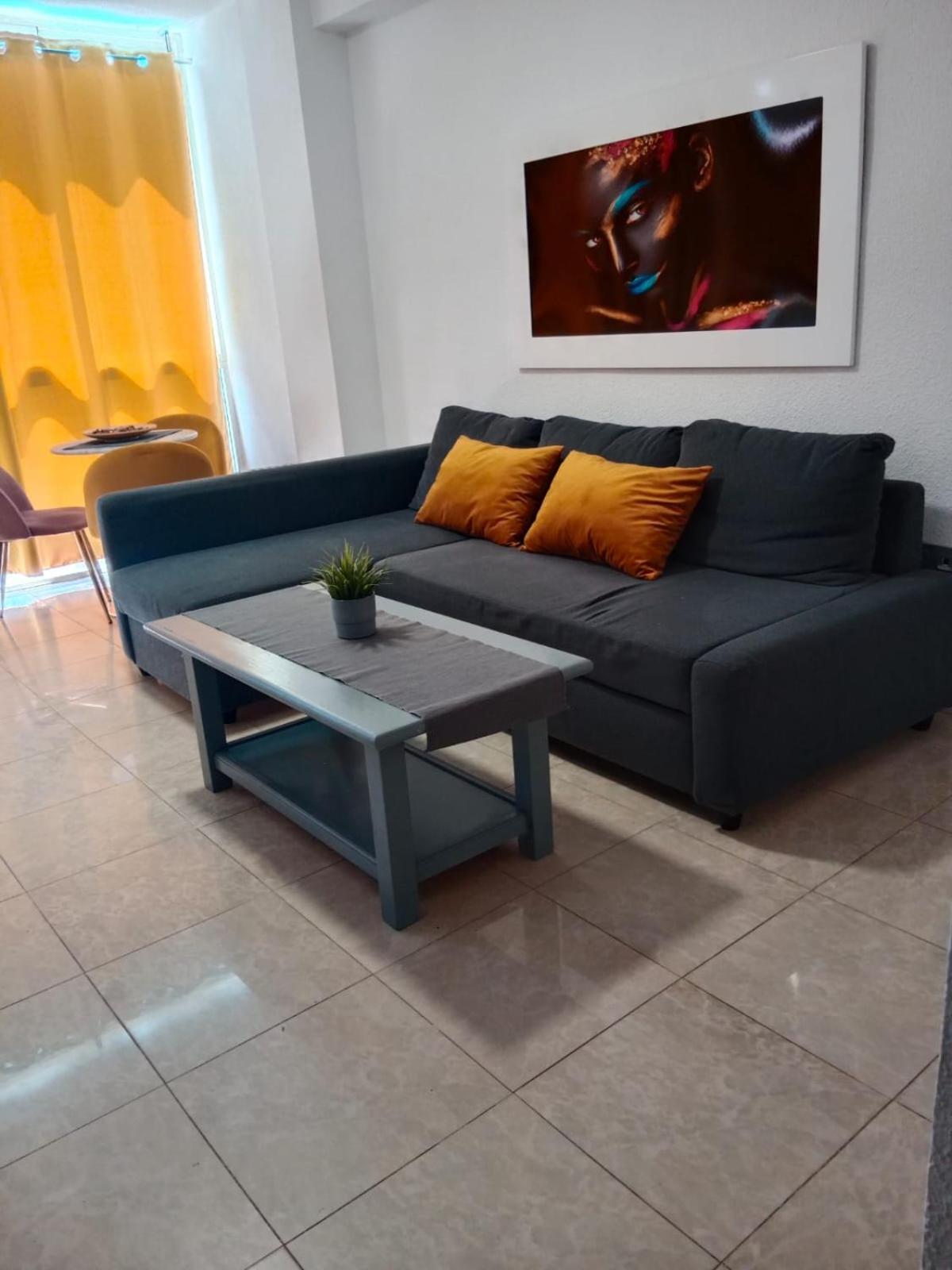 Apartamentos El Velero Torremolinos Szoba fotó