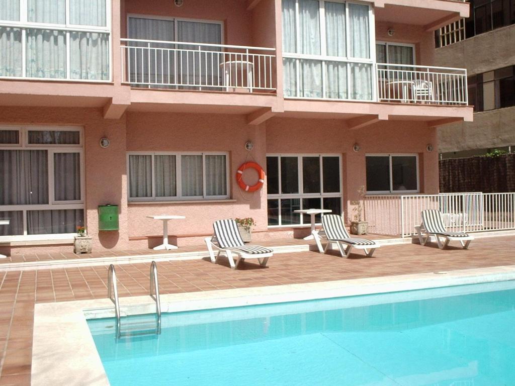 Apartamentos El Velero Torremolinos Kültér fotó